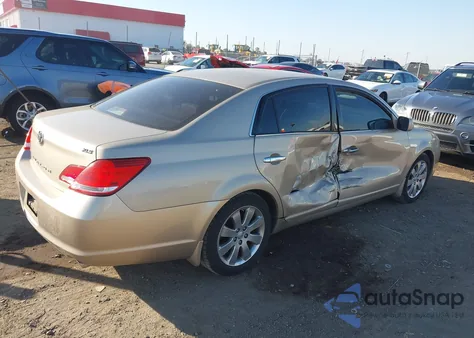 2007 Toyota Avalon Xls z USA, uszkodzony, nr VIN 4T1BK36B47U241863